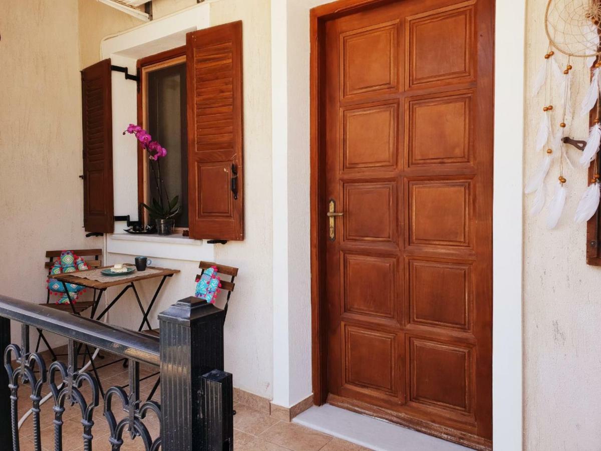 Villa Perissa Thira Exteriör bild